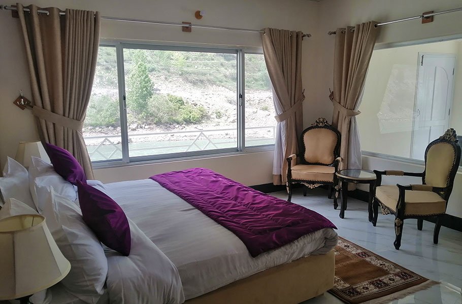 VIP-Executive-Rooms-Parhena-Cottages-2